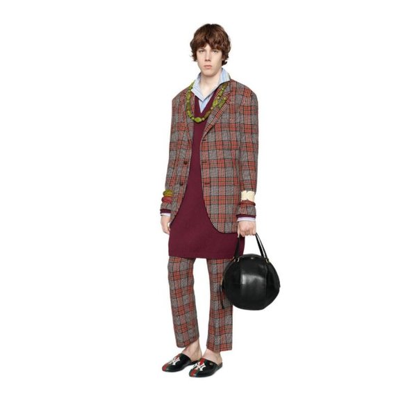 gucci elephant sweater